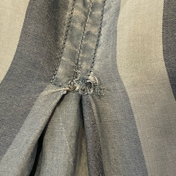 Bella Dahl striped tencel shirt size M - Picture 3 of 5